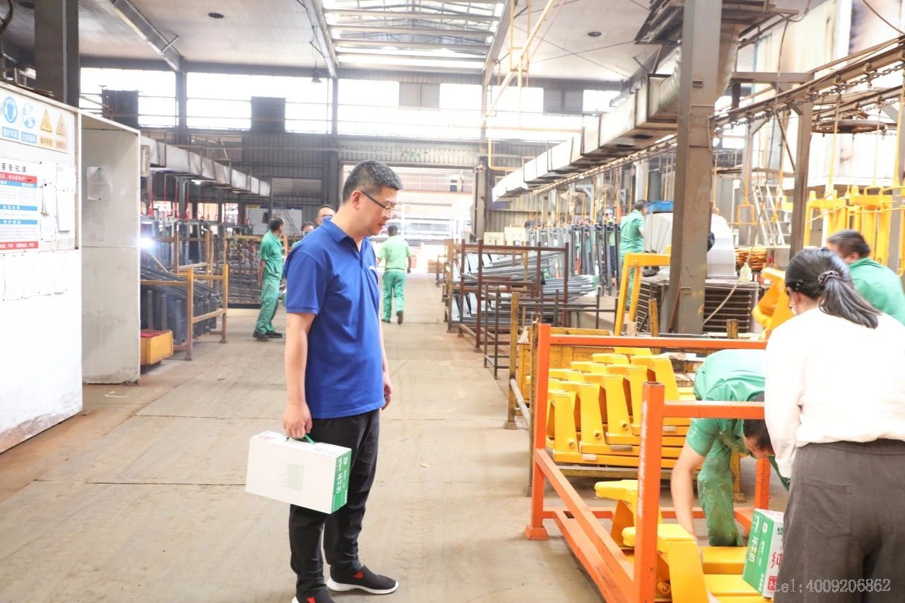 公司領導深入一線慰問員工，傳遞溫暖關懷(圖4)